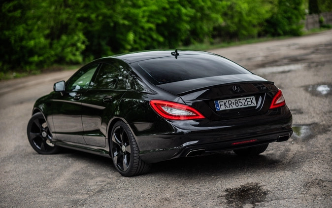 Mercedes-Benz CLS cena 77500 przebieg: 276200, rok produkcji 2012 z Pyskowice małe 781